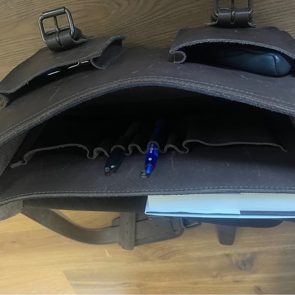 Buffalo Jackson Denver leather briefcase in dark briar - Picture 5 of 8